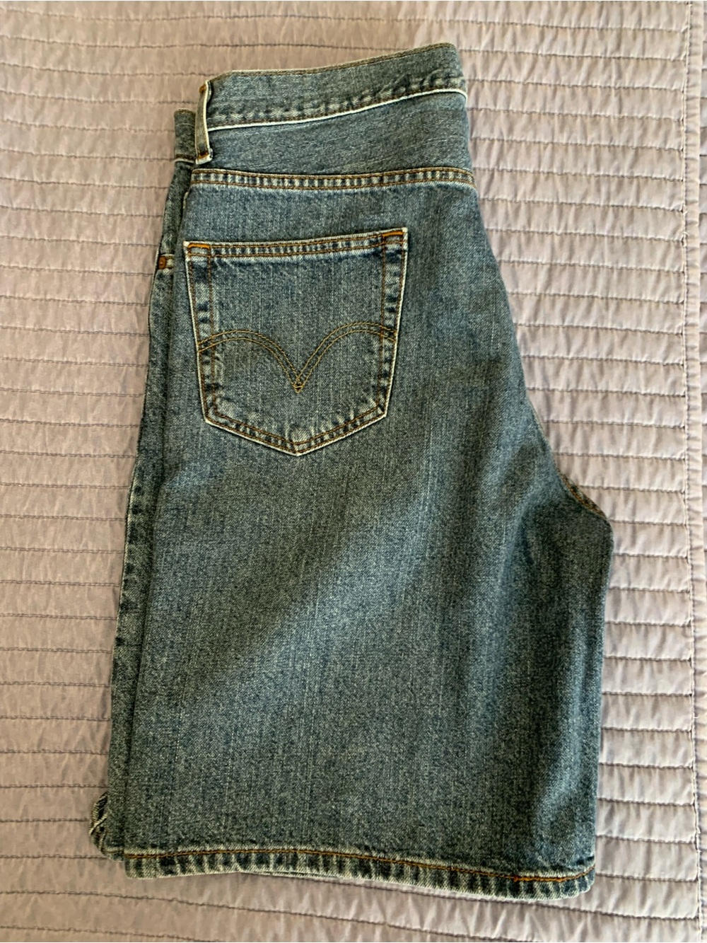 Men's Light Blue Denim Jean Shorts - Picture 3 of 3